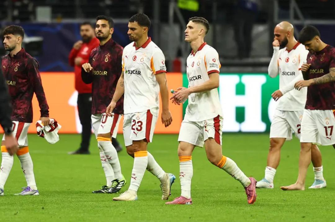 Arne Slot tan Galatasaray maçı öncesi 5-1 yorumu! "Galatasaray Frankfurt ile bir daha oynasa..." 1