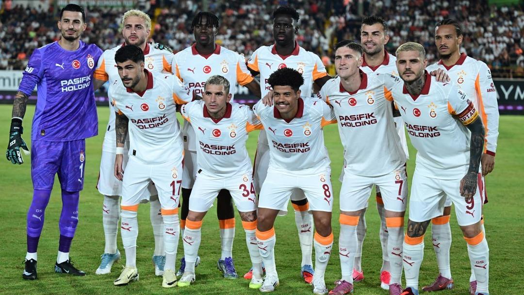 Galatasaray-Liverpool maçı ne zaman, saat kaçta, hangi kanalda? İşte Şampiyonlar Ligi 2. haftasında oynanacak dev mücadeleye dair tüm detaylar... 4