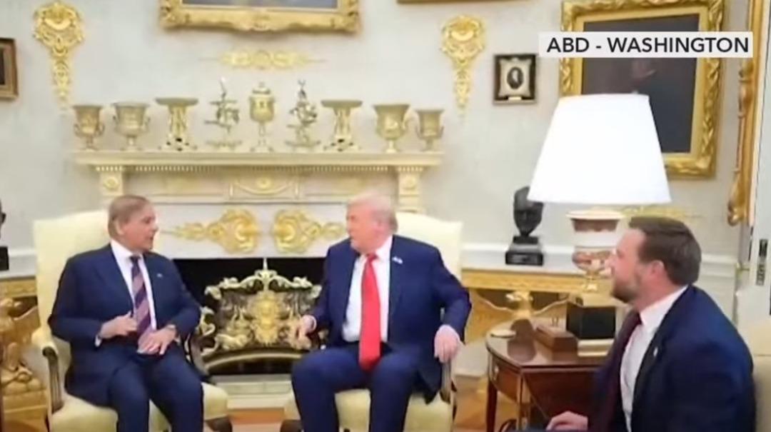 Trump ın  altın  takıntısı!  Çıldırıyorlar  Her yeri altınla doldurdu 3