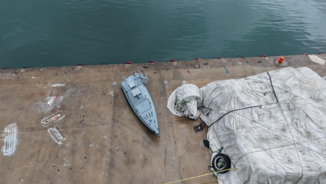 Trabzon u teyakkuza geçirdi, İstanbul dan özel ekip istendi! Yabancı menşeli cisim alarmı: "İçinde bomba olduğu tespit edildi" 21