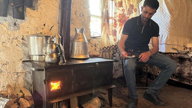 Maliyeti düşürmek için tercih eden de var lüks durması için de... Sigara dumanından bile daha zararlı!