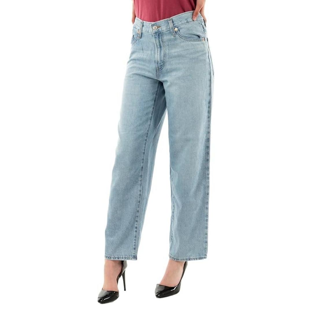 Levi s indirimi başladı! Sezonun favorisi jean modelleri ve dahası burada 6