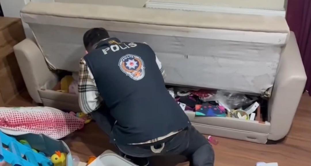 Vatandaşları milyonlarca lira dolandırmışlar! İstanbul da eş zamanlı olarak düğmeye basıldı: 15 şüpheli yakalandı 2