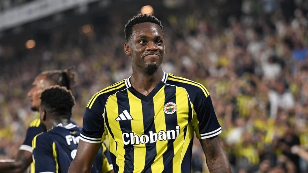 Fenerbahçe de Jhon Duran ın sakatlığı ile ilgili Serdar Ali Çelikler den çarpıcı iddia!   Sakatlığı bitti ama oynamıyor..."  1