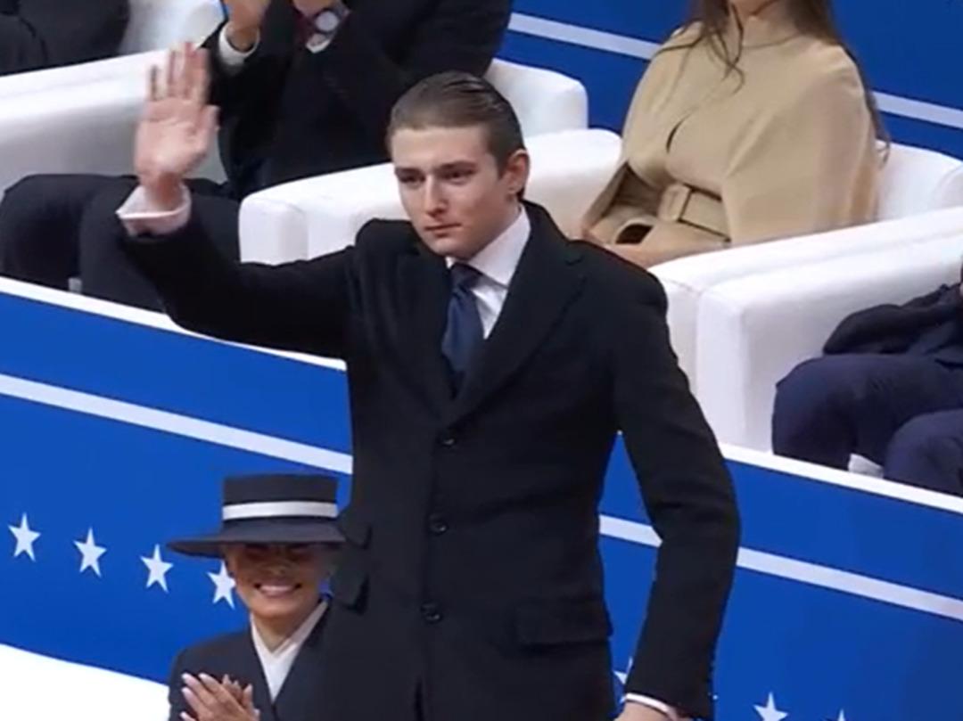 Trump ın büyük oğlunun gösterişli date i olay oldu! Sevgilisi için babasının otelinin tüm katını kapattı 1