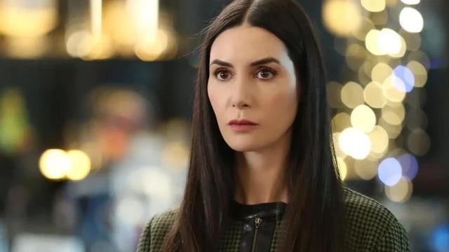 Ahu Yağtu beyin anevrizması teşhisi sonrası hastane odasından paylaştı! Sağlık durumunu açıkladı