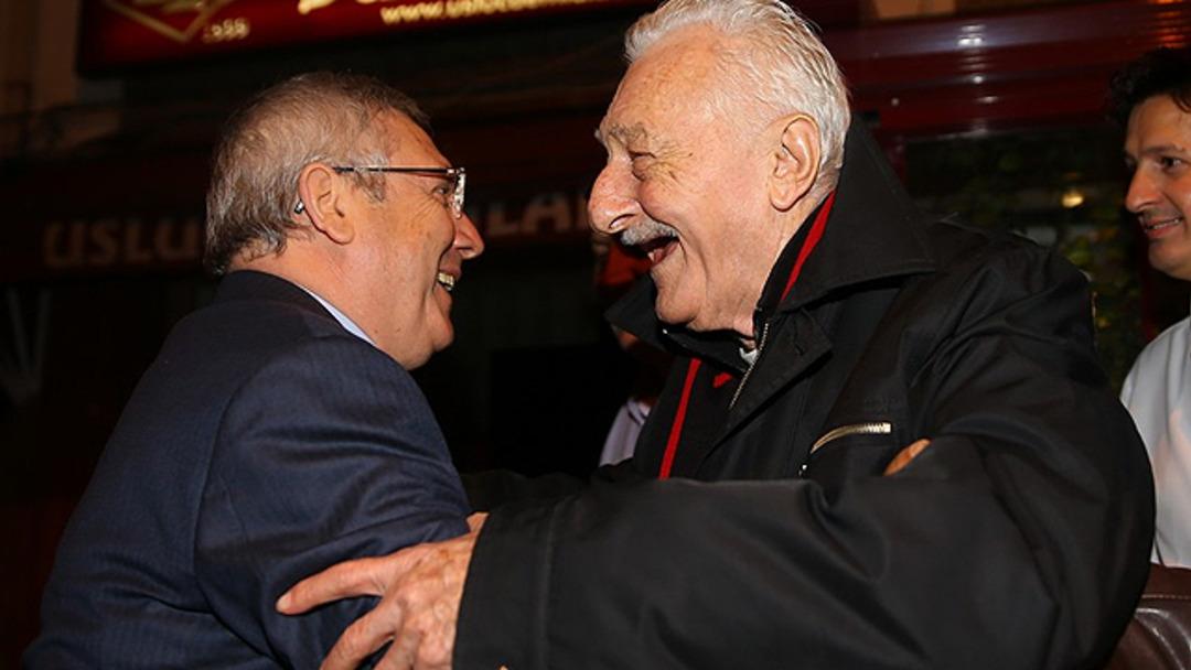 Aziz Yıldırım S&uuml;leyman Seba'yla buluştu