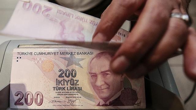 Memur ve emekli Ocak zammı hesapları hızlandı: Enflasyon beklentisi maaşları nasıl etkileyecek?