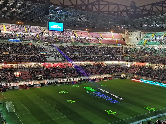 İtalyanların efsanevi stadyumu San Siro resmen yıkılıyor! Tarihi satış gerçekleşiyor...