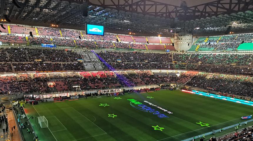 İtalyanların efsanevi stadyumu San Siro resmen yıkılıyor! Tarihi satış gerçekleşiyor...