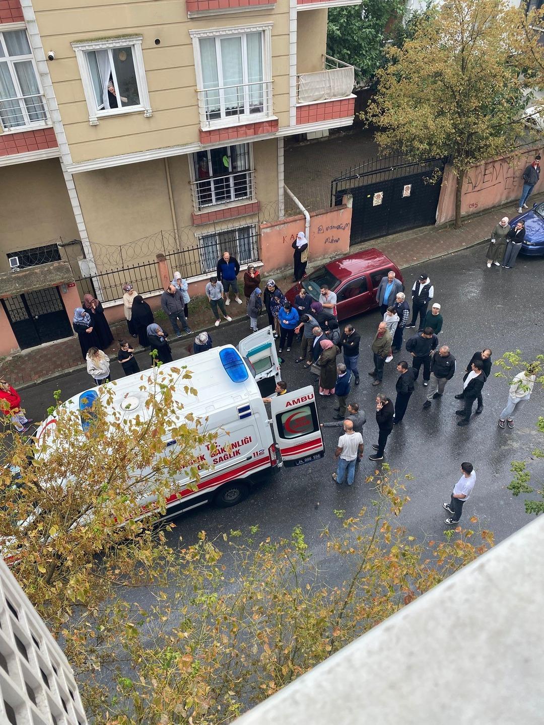 İstanbul da kanlı pusu! Kadını araçla takip etti başından vurdu 1