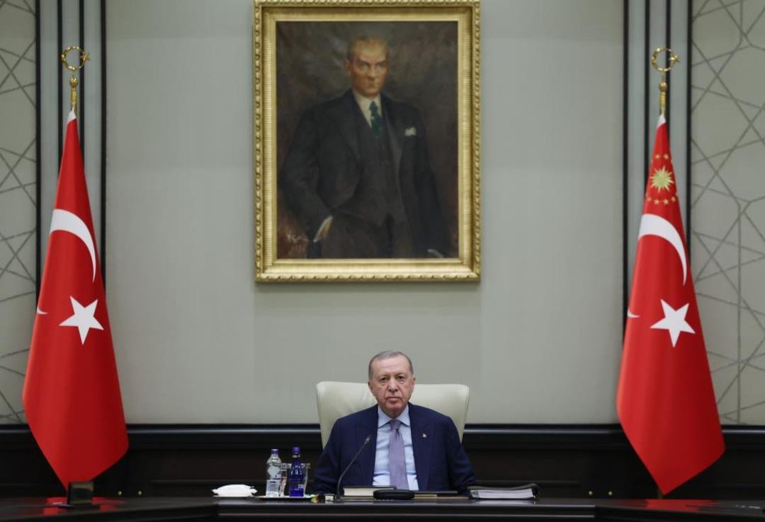 2 saat süren MGK toplantısından net mesajı: "Terör duvarı yıkılacak " 1