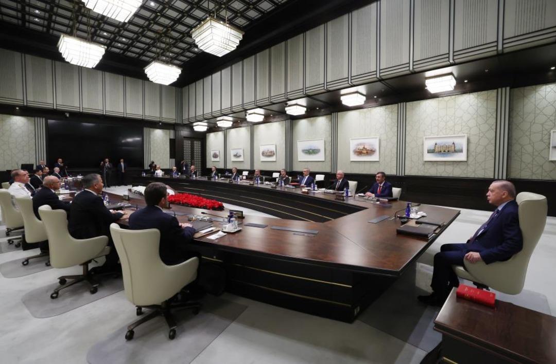 2 saat süren MGK toplantısından net mesajı: "Terör duvarı yıkılacak " 3