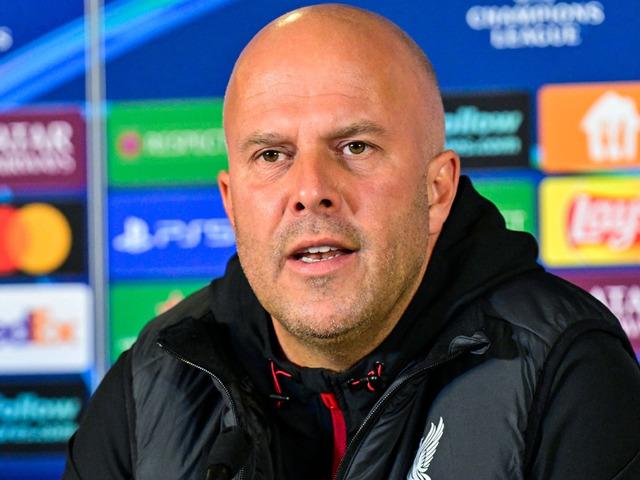 Liverpool'dan maç önü havai fişek açıklaması! Galatasaray taraftarı otelin önünde şov yapmıştı