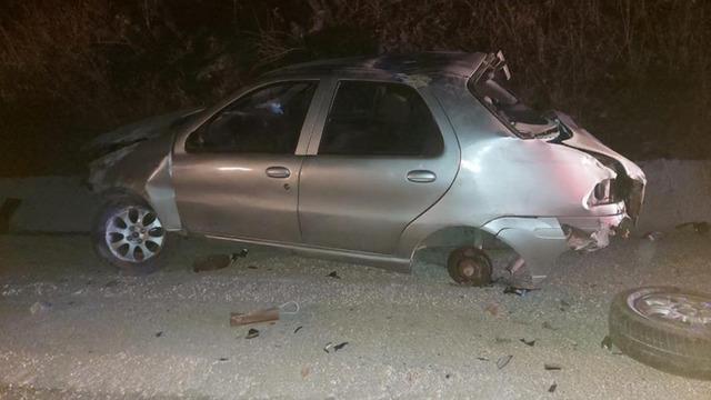 Yer: Bilecik! Kontrolden çıkan otomobil beton zemine çarptı