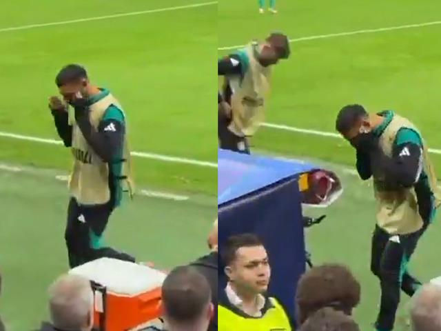 Mohammed Salah'ın RAMS Park'ta zor anları! Isınmak için kenara geldiği an dayanamayıp yedek kulübesine gitti