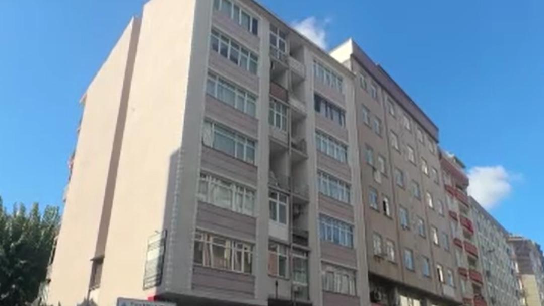 Evde ölü buldum dedi, ağabeyini uykusunda çekiçle öldürdüğü ortaya çıktı! Müebbet hapse çarptırıldı 1