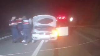 Otomobil, park halindeki kamyona çarptı: 1 ölü, 1 yaralı