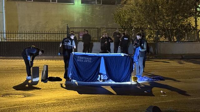 İstanbul’da soru işaretleri ile dolu infaz! Polis yeleği giymiş şahsı vurup kaçtılar