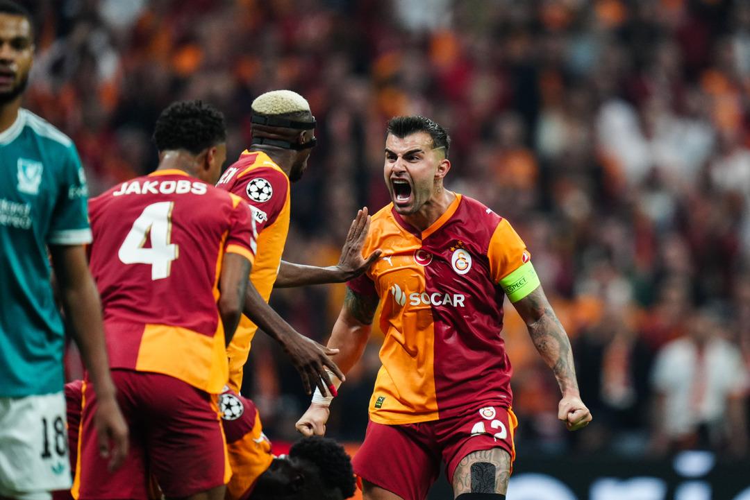 Sosyal medyanın g&uuml;ndemi: Galatasaray'ın tarihi Liverpool zaferi! "8-0 diyenlere nerede?"