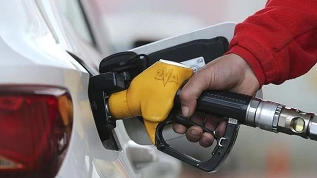 Akaryakıta zam bekleniyor! Tabelada yeni rakamlar belli oldu (1 Ekim Çarşamba benzin-motorin fiyatları) 1