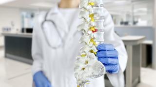 Bel fıtığı nedir, belirtileri nelerdir?