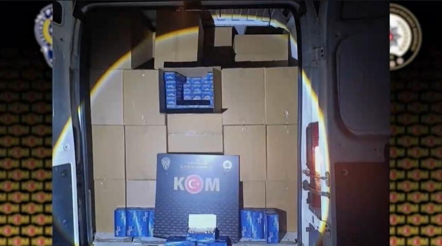 İzmir’de 20 ayrı kaçakçılık operasyonu