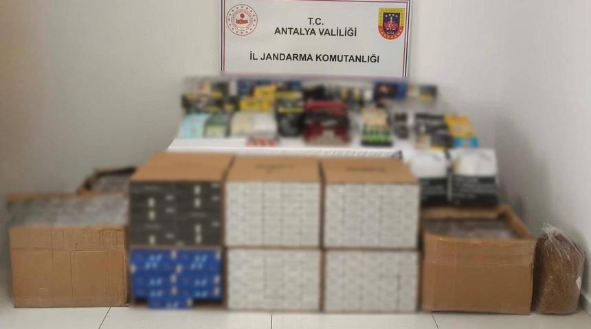 Antalya’da kaçak sigara operasyonu