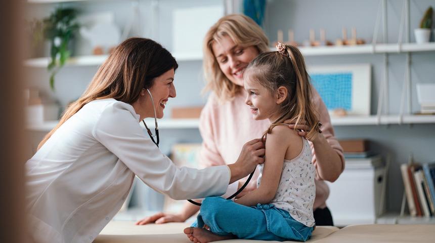 Çocuk sağlığı ve hastalıkları nedir, hangi alanlara bakar?