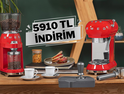 Espresso tutkunları buraya! Smeg kahve makinesinde fırsat zamanı