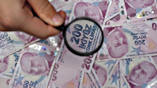 AK Parti'den 'esnafa emeklilik için prim günü' ve 'doğum izni' açıklaması! 