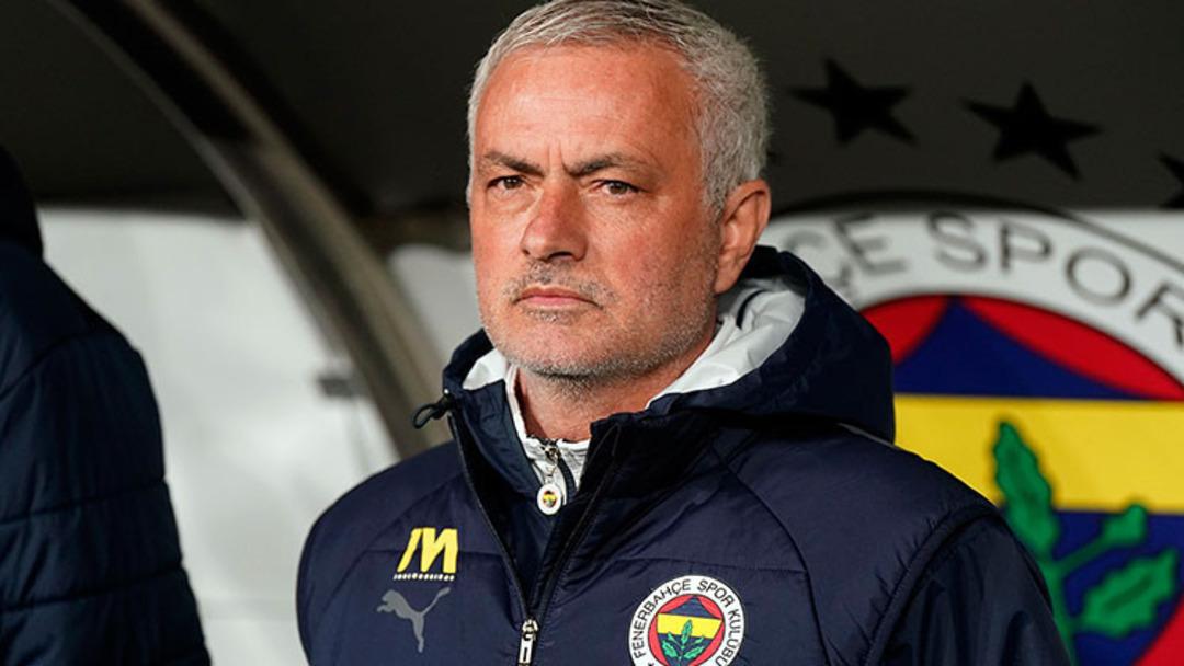 Mourinho nun Fenerbahçe ile derdi bitmiyor! Chelsea yenilgisi sonrası yine göndermeli bir açıklama yaptı... Sarı-Lacivertliler i çok kızdırdı 2