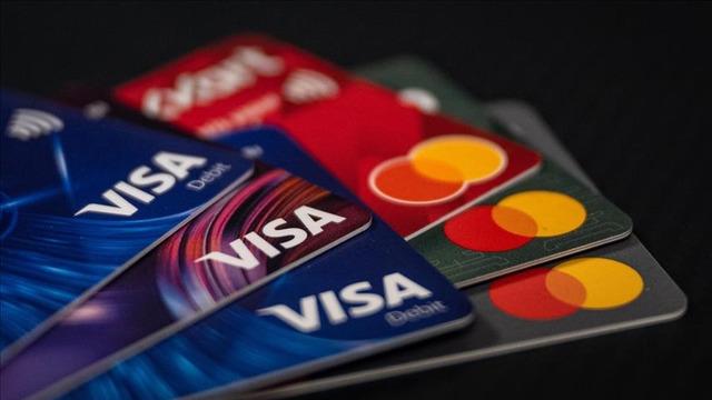 Kredi kartı faizleri değişti! Oranlarda düşüş var... Kredi kartı olanlar dikkat