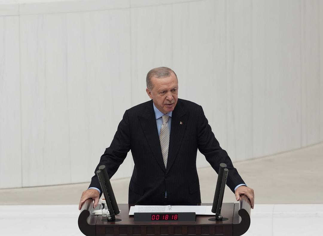 Son dakika | TBMM kürsüsünde Cumhurbaşkanı Erdoğan dan dejavu çıkışı! CHP sıraları boş kaldı, o vekiller ayakta karşıladı 5