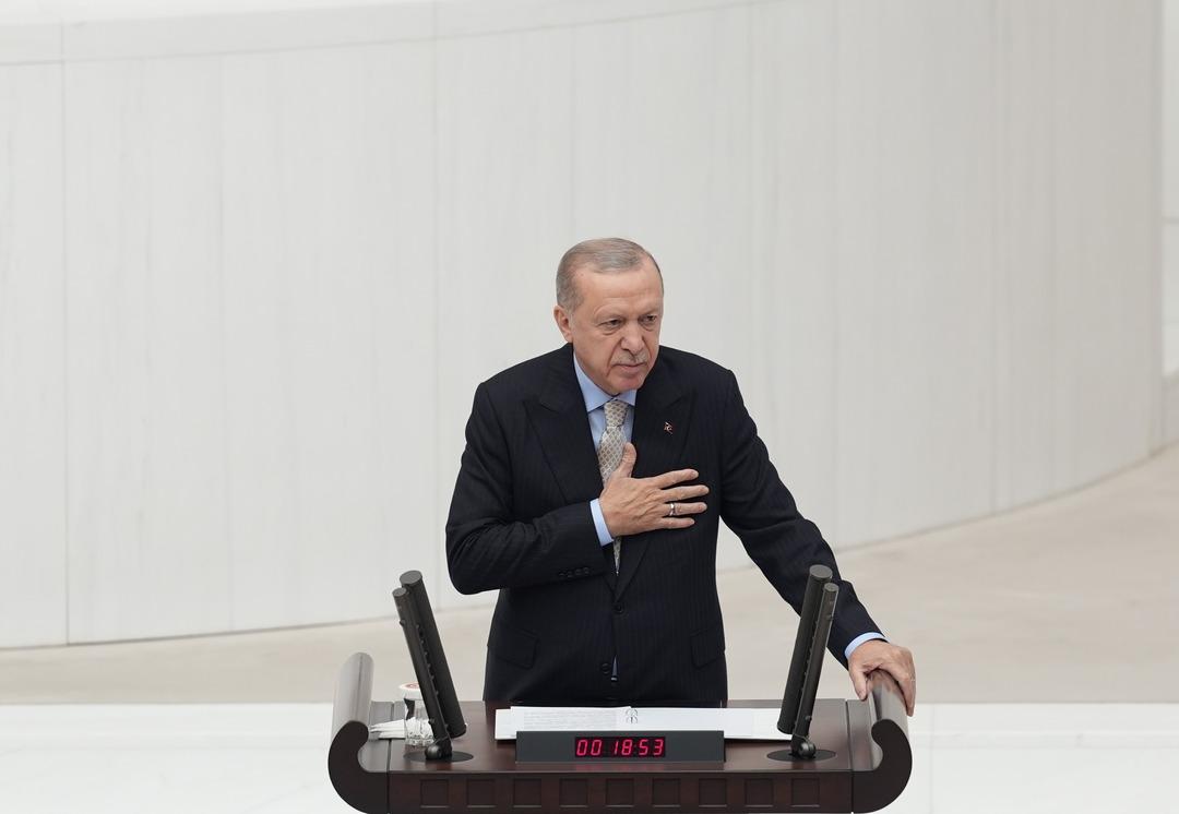 Son dakika | TBMM kürsüsünde Cumhurbaşkanı Erdoğan dan dejavu çıkışı! CHP sıraları boş kaldı, o vekiller ayakta karşıladı 6