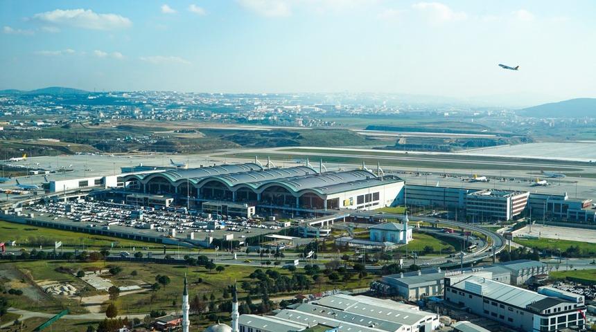 İstanbul Sabiha Gökçen Havalimanı yaz sezonunu rekorlarla kapattı