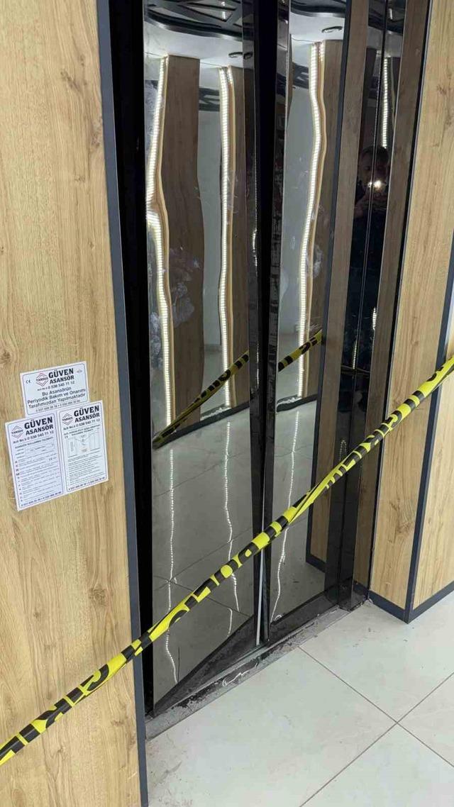 640xauto Tarsus’ta 1 kişinin öldüğü asansör kazasıyla ilgili 3 gözaltı