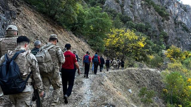 Yer: Tunceli! Ormanlık alanda kayboldular, 13 saatlik arama çalışmasıyla bulundular