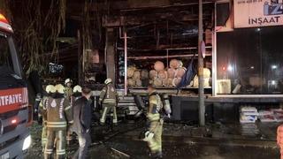 Ümraniye’de nalbur dükkanında çıkan yangın korkuttu