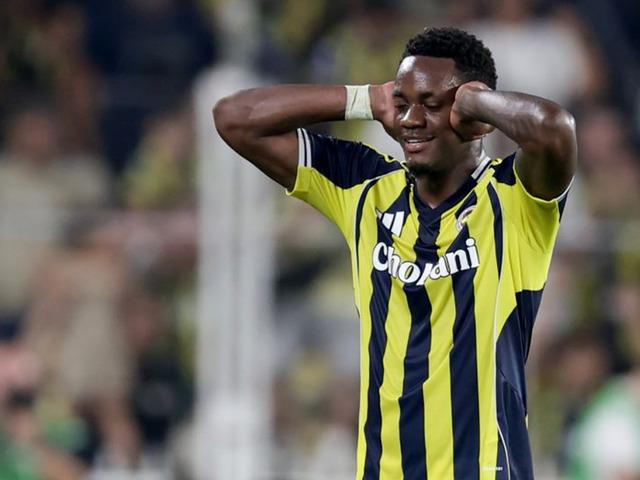 Jhon Duran'dan özel sözleşme bombası! Sakatlık maddesi...