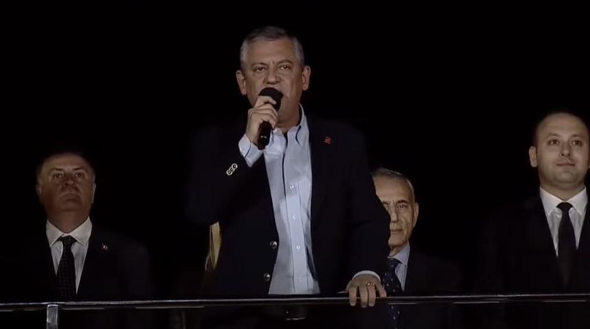 CHP Genel Başkanı Özgür Özel: "Ne Hakan ne Bilal, geliyor Ekrem başkan!"