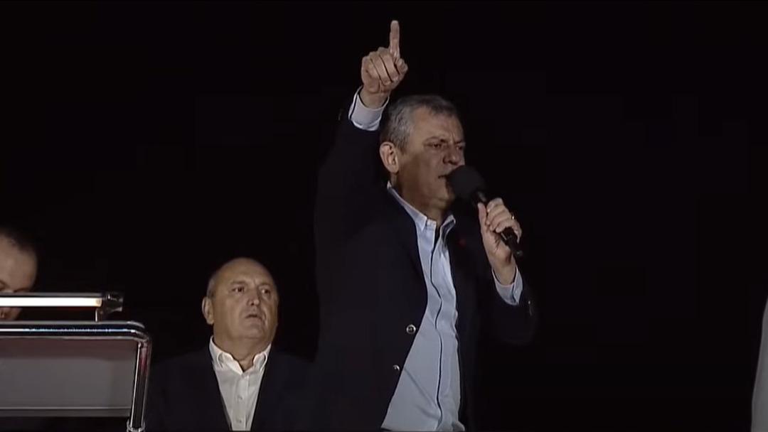 CHP Genel Başkanı Özgür Özel: "Ne Hakan ne Bilal, geliyor Ekrem başkan!" 3