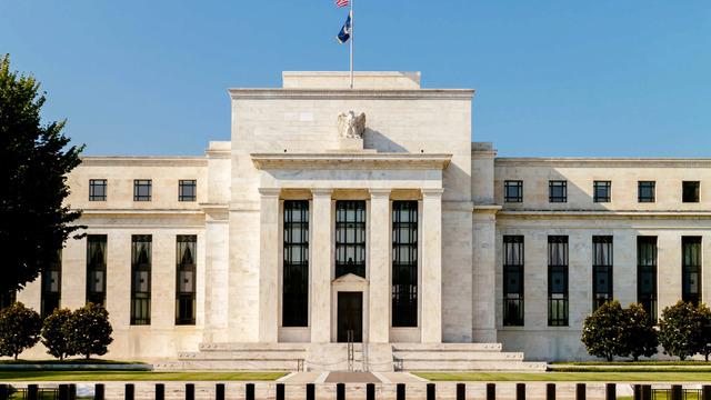 Trump'ın kovulmasını istediği Cook görevine devam edecek