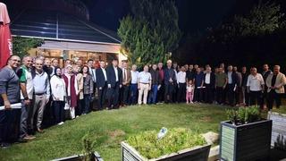 Emekli eğitimcilere plaket takdim edildi