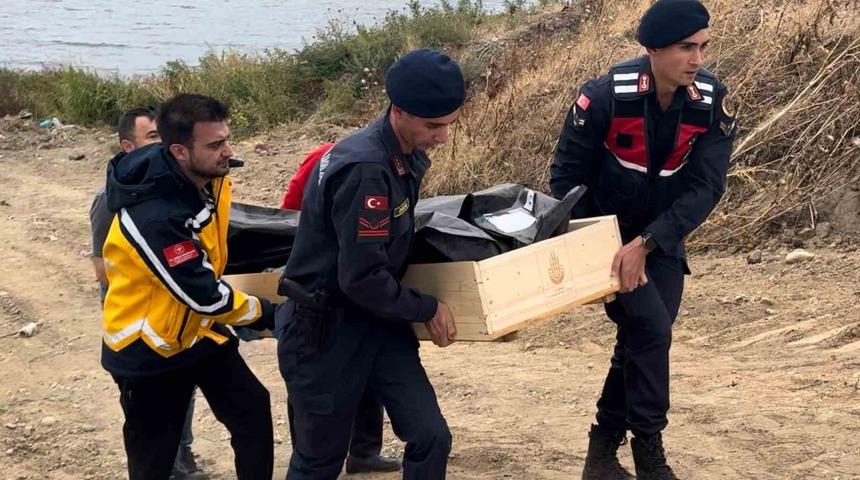 Meriç Nehri’nde çürümüş bir erkek cesedi bulundu