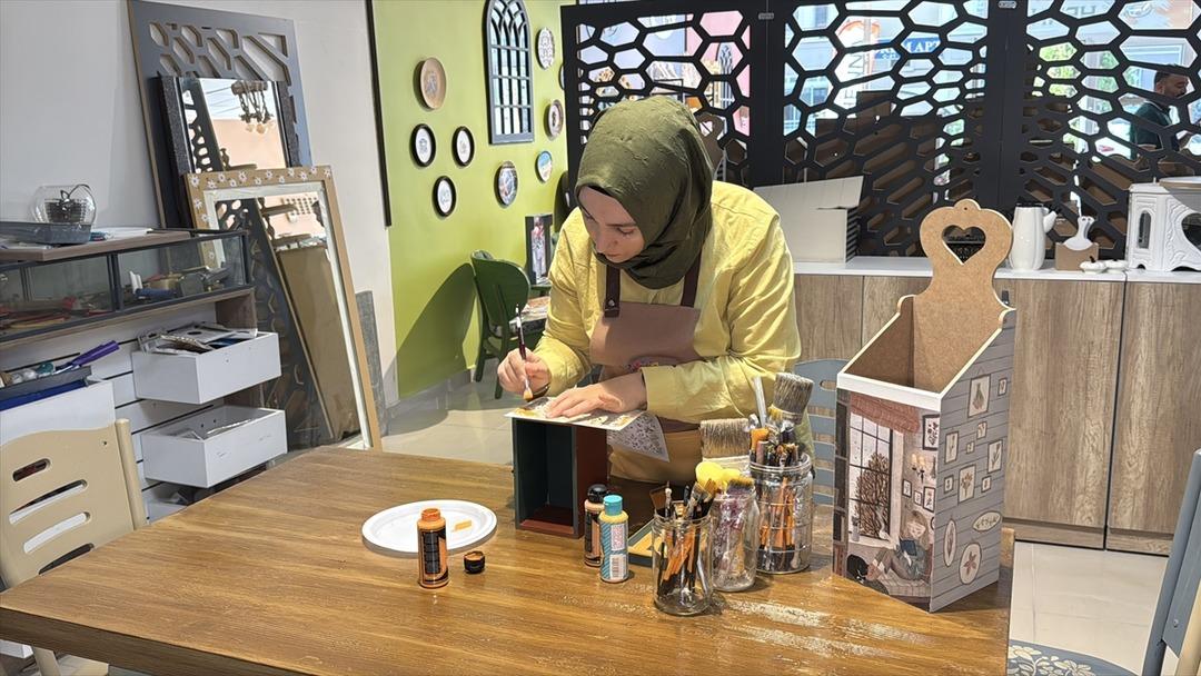 Hobiydi, mesleği oldu! 70 bin TL ile başladı  Satar mısın  diye talep gelince dükkan kiraladı 3