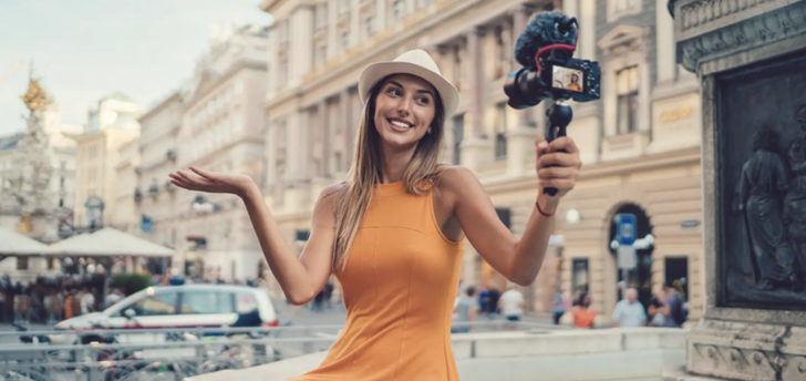 Gelelim story paylaşma alışkanlıklarına... Haftada ortalama kaç kez paylaşıyorsundur?