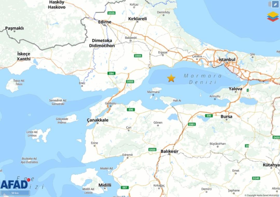 5.0 büyüklüğündeki deprem sonrası büyük panik: Şener Üşümezsoy  Bar bar bağırmıştım  diyerek açıkladı! 1