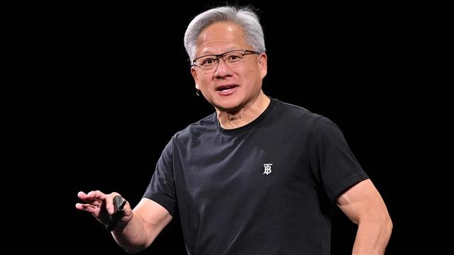 Piyasa değeri 4 trilyon doları aşan şirketin CEO'su! Jensen Huang, en çok ihtiyaç duyulacak meslekleri açıkladı