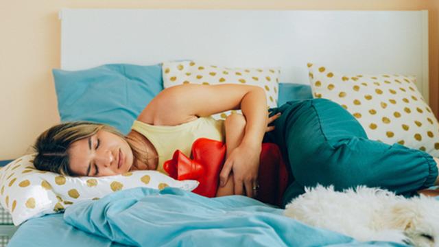 Kadınlarda kısırlığın sessiz tehlikesi: Çikolata kisti! Uzmanlar çikolata kistine karşı uyardı...